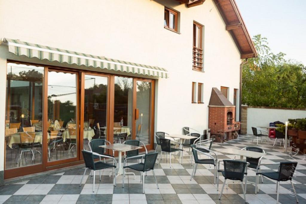 Penzion Jople Podhájska Exteriör bild